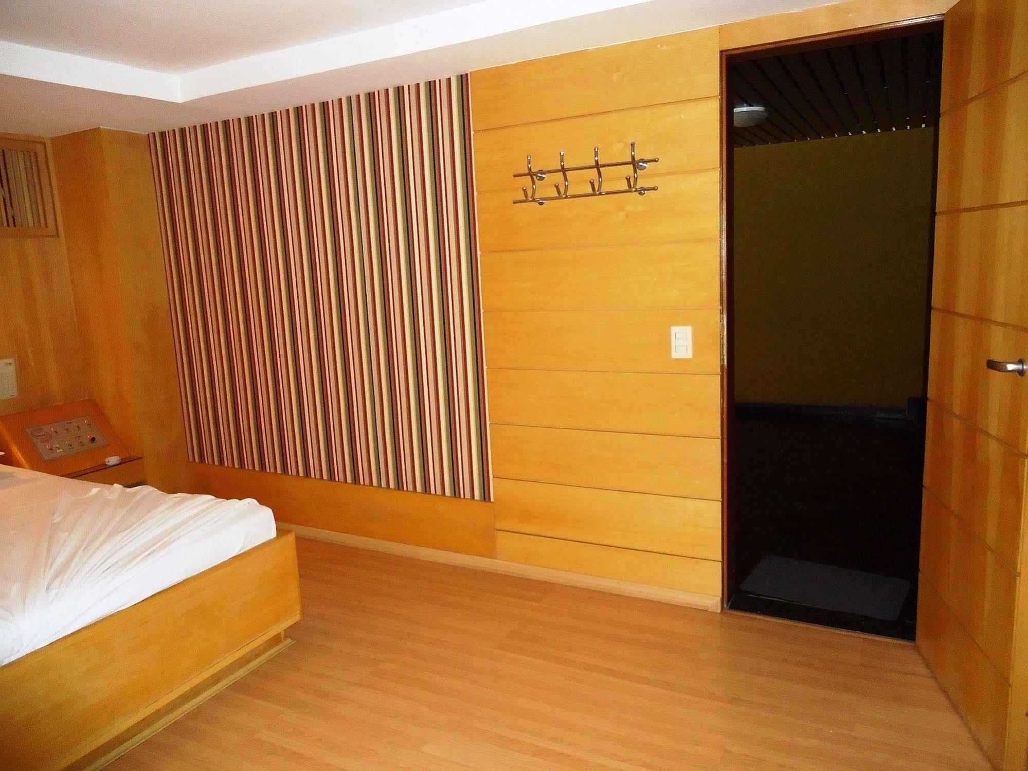 Motel Sunny (Adults Only) Belo Horizonte Zewnętrze zdjęcie
