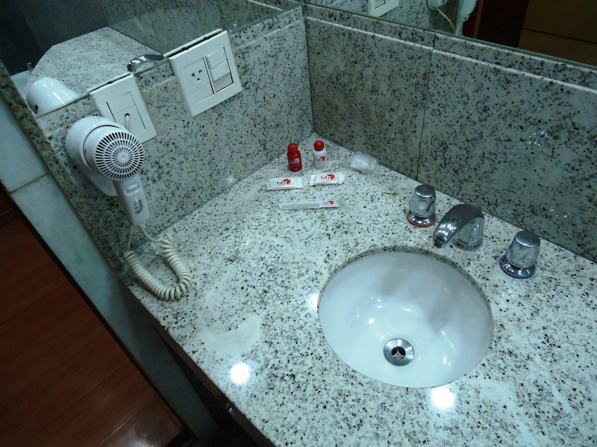 Motel Sunny (Adults Only) Belo Horizonte Zewnętrze zdjęcie