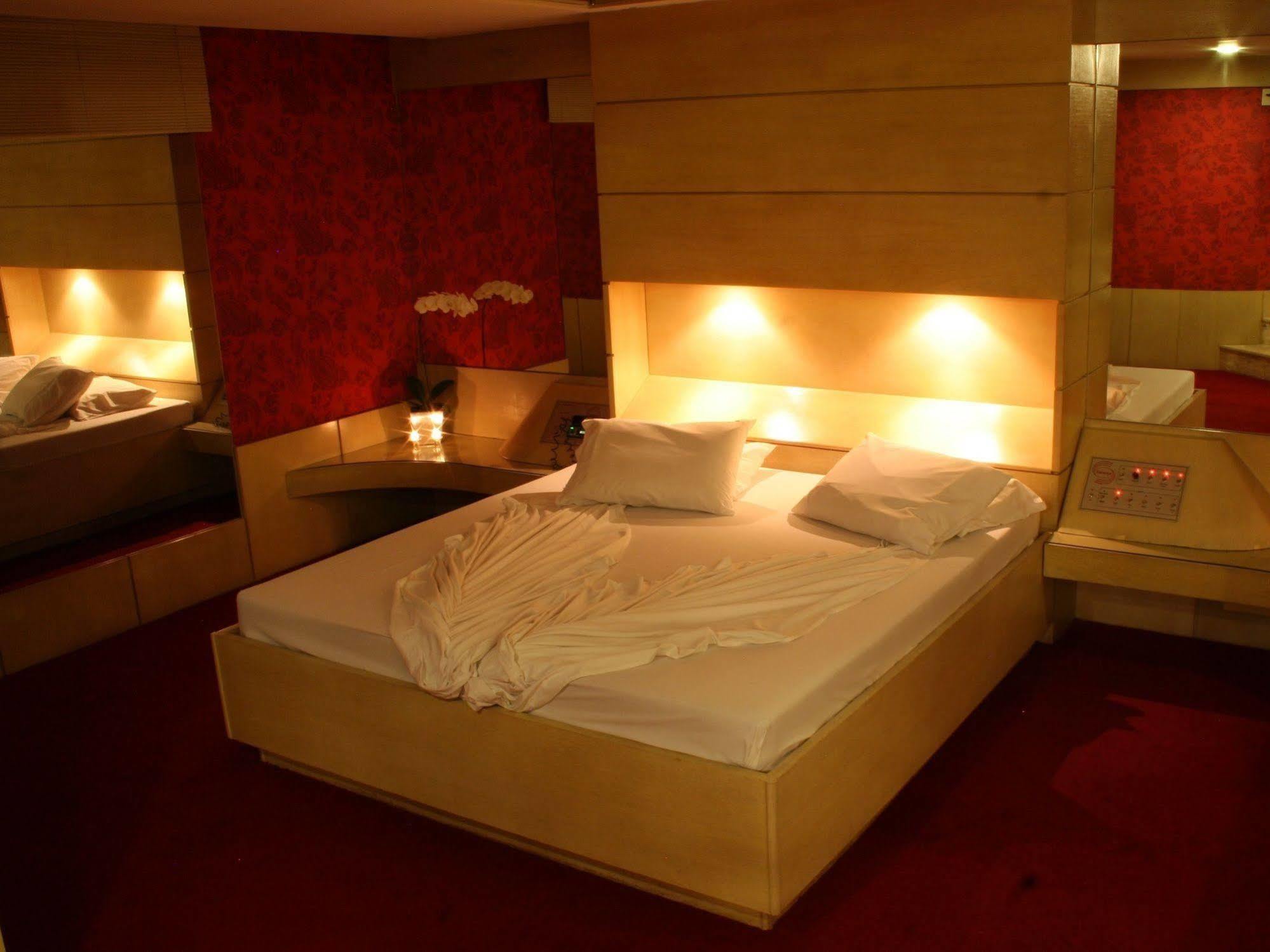 Motel Sunny (Adults Only) Belo Horizonte Zewnętrze zdjęcie